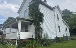 1667 Summit Street, Springfield, OH 45503