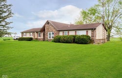 3224 N 1175 W, Kempton, IN 46049