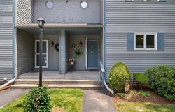 36 Primrose Lane, North Providence, RI 02904