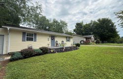 218 Woodlawn Circle, Howard, OH 43028
