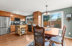 2460 NE JUNIPER AVE, Gresham, OR 97030