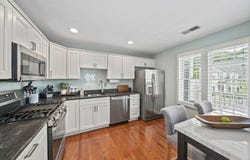 34 Village Dr, Quincy, MA 02169