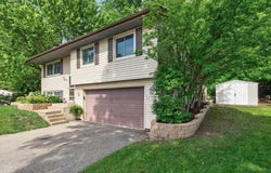 3884 Calcite Drive, Eagan, MN 55122