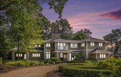 45308 Fairway Drive, New Buffalo, MI 49117