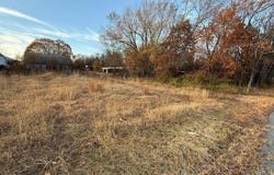 812 GARDEN ROAD, ELMER, NJ 08318