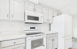 140 PAWNEE Avenue, DOVER, PA 17315