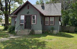 724 S President Avenue, Mason City, IA 50401