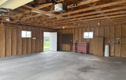 32788 570th Street, Chariton, IA 50049