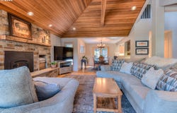 17683 Broken Top LN, Sunriver, OR 97707