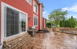 2940 Londonbury Street NW, Uniontown, OH 44685