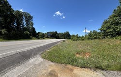 370 Olin Road, Brandenburg, KY 40108