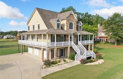 92 River Walk Parkway, Euharlee, GA 30145