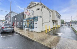 15 Main Street, Keyport, NJ 07735