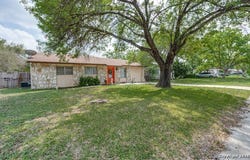 5026 Ed White, Kirby, TX 78219