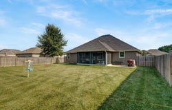 5765 E Pearson Parkway, Strafford, MO 65757