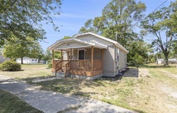 556 E Barney Avenue, Muskegon, MI 49444