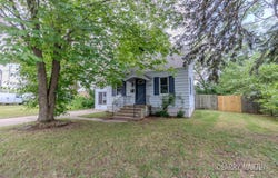 2339 Camden Avenue SW, Wyoming, MI 49519