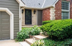2909 Oxford Road, Lawrence, KS 66049