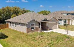 252 Bunting Ln, Bertram, TX 78605