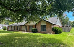 3113 Redbird Lane, Enid, OK 73703