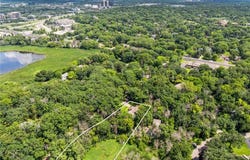 11405 Timberline Rd, Minnetonka, MN 55305