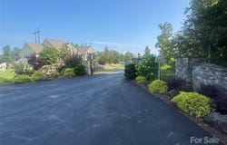 35 Nader Avenue, Weaverville, NC 28787