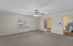 192  Oak Hill Drive, Madisonville, KY 42431