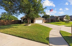 416 Hidden Lake Court, Burleson, TX 76028