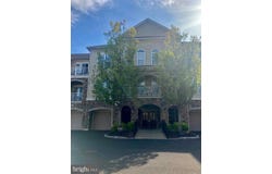 5302 KNOX COURT, WARWICK, PA 18974