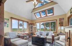2428 Hwy 3, Dumont, IA 50625