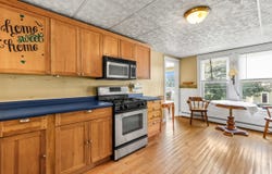 7 Haley Street, Lewiston, ME 04240