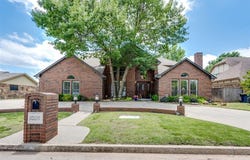 10116 Thompson Avenue, Yukon, OK 73099