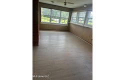 16247 Hwy 603, Kiln, MS 39556