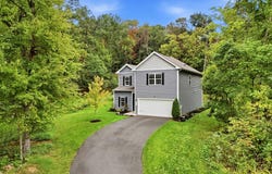 203 RAPPAHANNOCK Run, FALLING WATERS, WV 25419