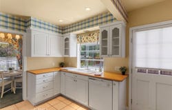 525 Hacienda Drive, Monrovia, CA 91016