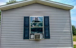 253 A Pathfinders Way, Smithville, TX 78957