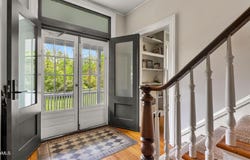 8 Yale Hill Rd, Stockbridge, MA 01262