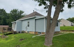628 W Mcgregor Street, Algona, IA 50511