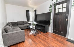 805 S 5Th Avenue, Marshalltown, IA 50158