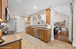 901 Crown Ridge Lane, Powell, TN 37849