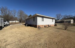 45 Hemlock Dr., Potts Camp, MS 38659