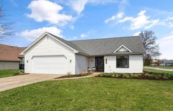 7735 Greymoor Dr, Fort Wayne, IN 46815