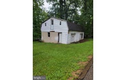 5600 MIDDLE RIDGE ROAD, NEWPORT, PA 17074