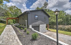 1091 Long Crescent Drive, Bristol, VA 24201