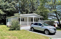 194 Haddon Drive, Longswamp Twp, PA 18062