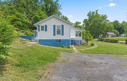 300 Wallace Pike, Bristol, VA 24202