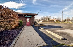 28810 Lake Shore Boulevard, Willowick, OH 44095