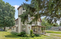210 N Jefferson Street, Ionia, MI 48846