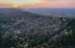 18 Lost Cabin Road, Morrilton, AR 72110