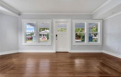 415 S 9TH STREET, LEESBURG, FL 34748